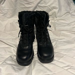Bated combat boots size 7.5 brand new boots